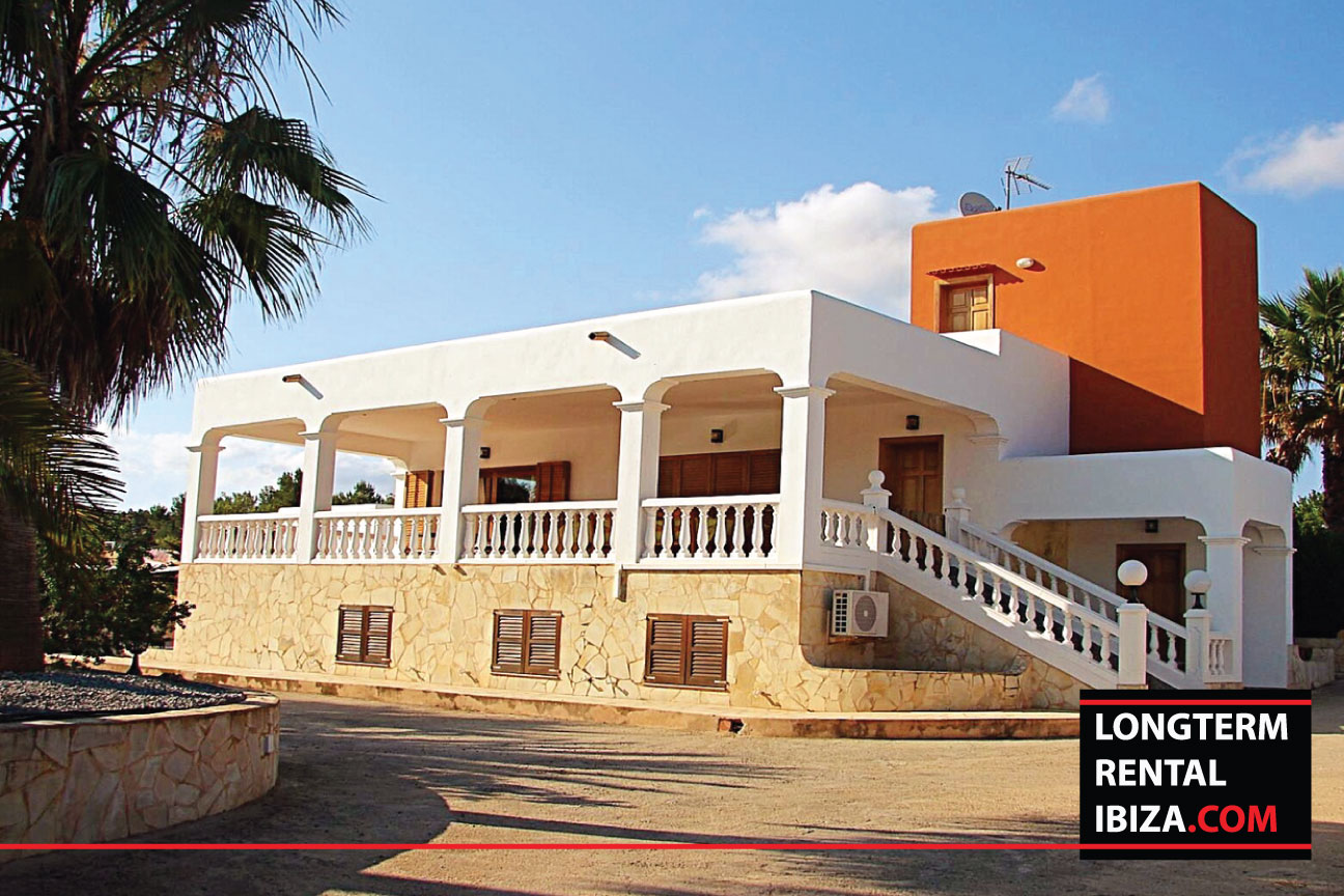 Long term rental Ibiza Villa Dos Familia