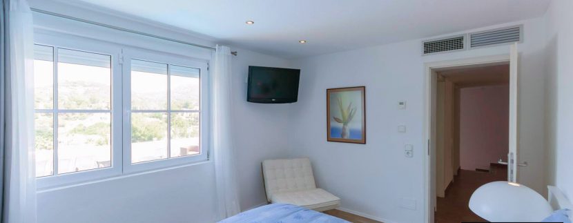 Long term rental Ibiza Penthouse Grande Allure 9