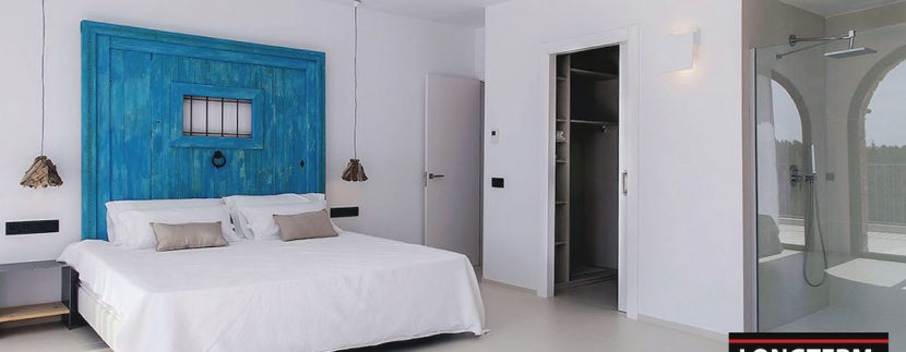 Long term rental Ibiza - Villa Blackstyle 14