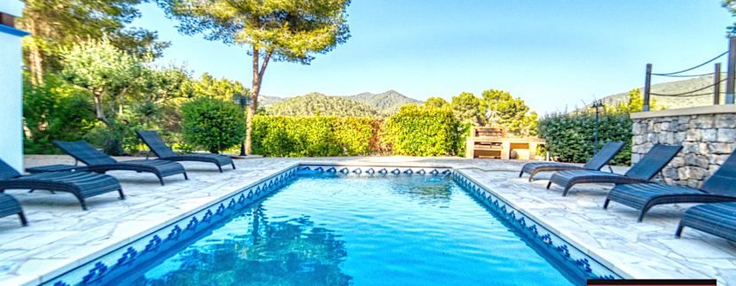Long term rental Ibiza - villa Fuera24