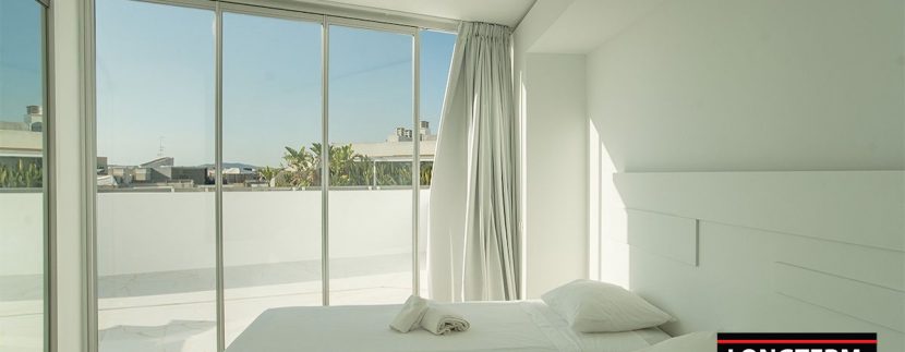 Long term rental Ibiza - Penthouse Las boas Amnesia24