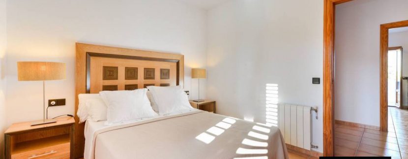 Long term rental Ibiza - Villa Merc 11