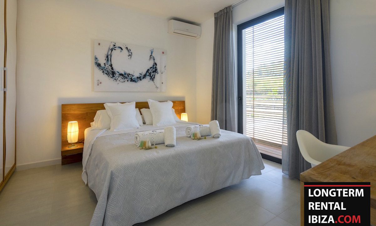Long term rental Ibiza - Villa Benimussa 24