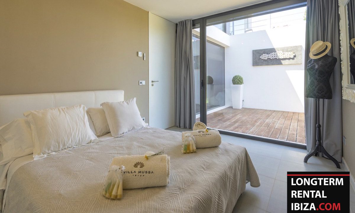 Long term rental Ibiza - Villa Benimussa 27