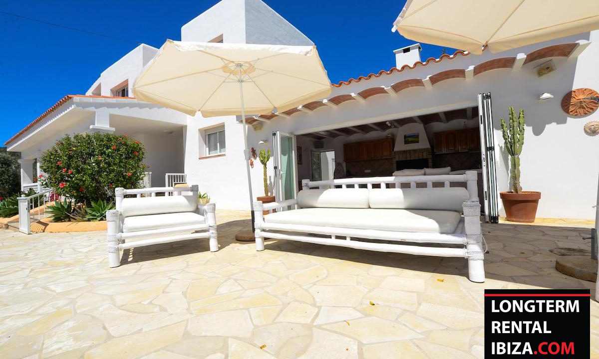 Long term rental Ibiza - Villa Local 10
