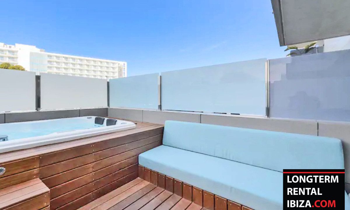 Long term rental Ibiza - Apartment Royal beach
