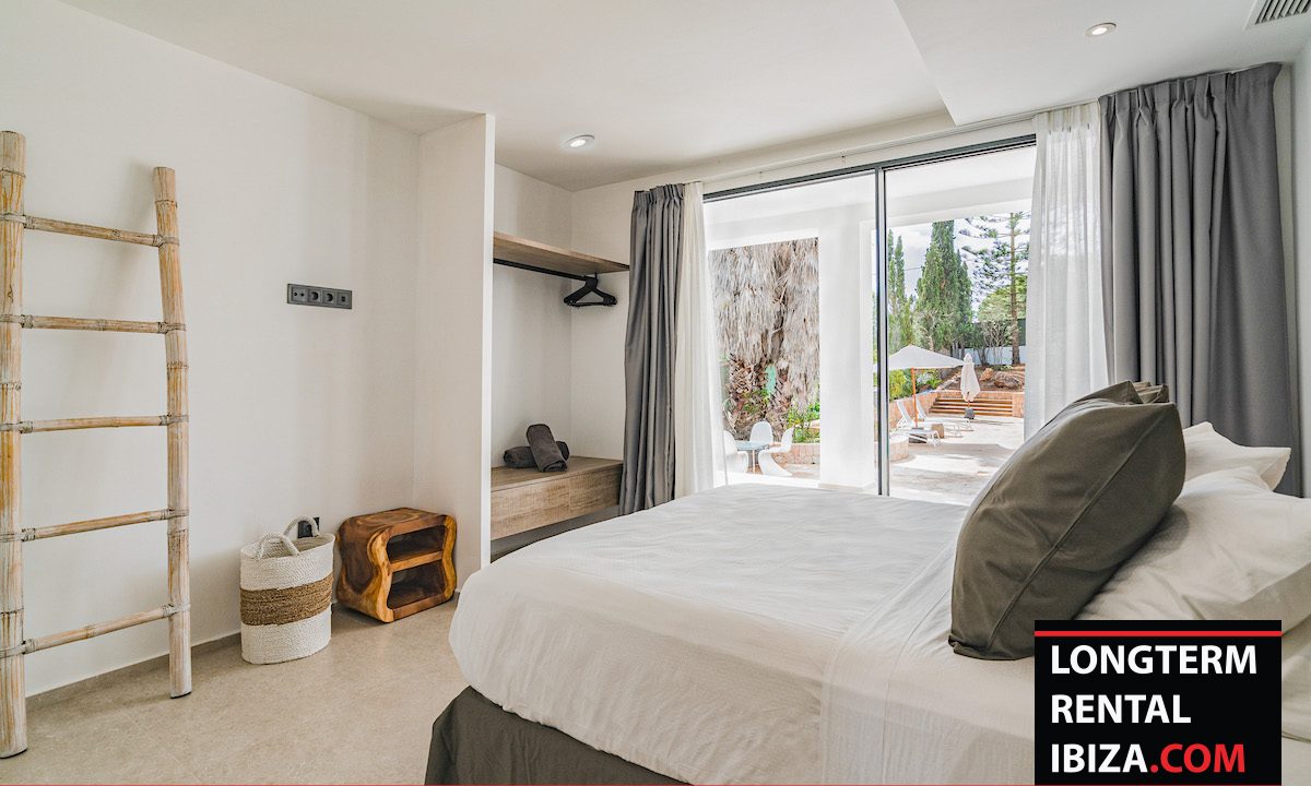 Long term rental Ibiza - Villa Balearic 13