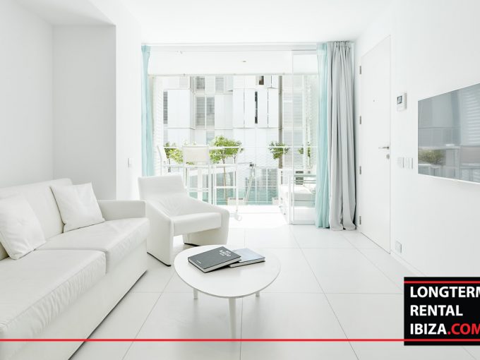 Long term rental Ibiza - Apartment Patio Blanco Space