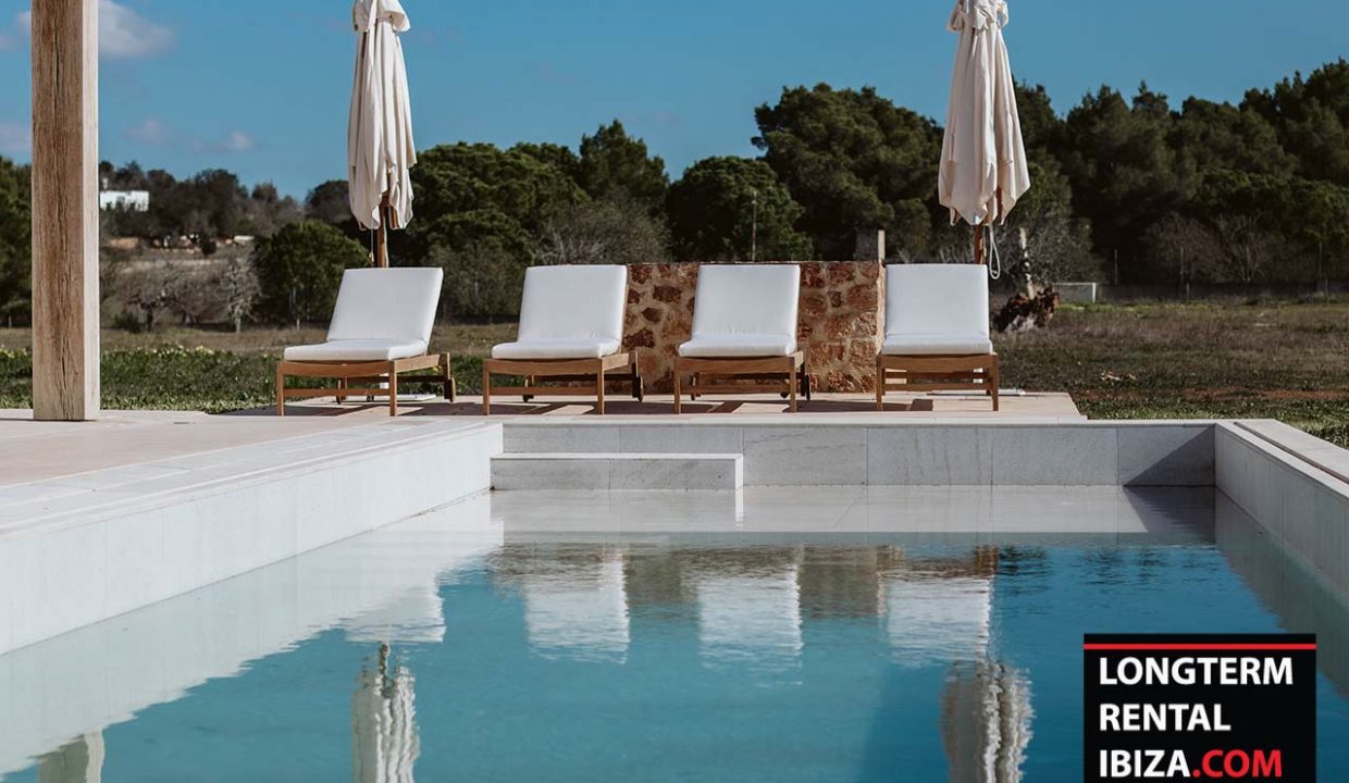 Long Term Rental Ibiza - Villa Blue Style 4