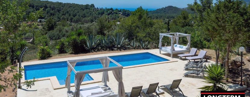 Long term rental Ibiza - Villa L eau 2