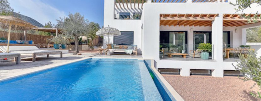 Long term rental Ibiza - Villa Flatiron - with license