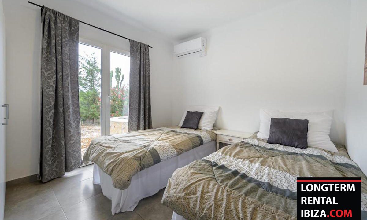 Long term rental Ibiza - Villa five 7