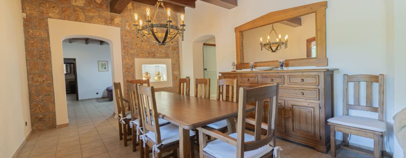 Long term rental Ibiza - Villa Campos 24