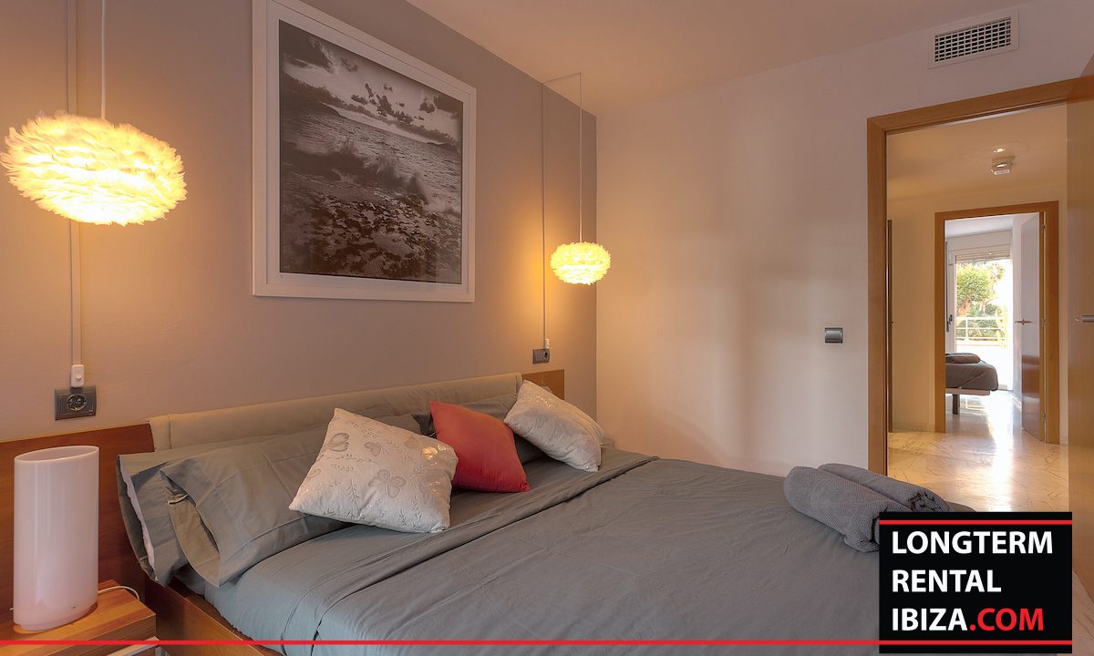Long term rental Ibiza - Apartment Bossa Beach 15