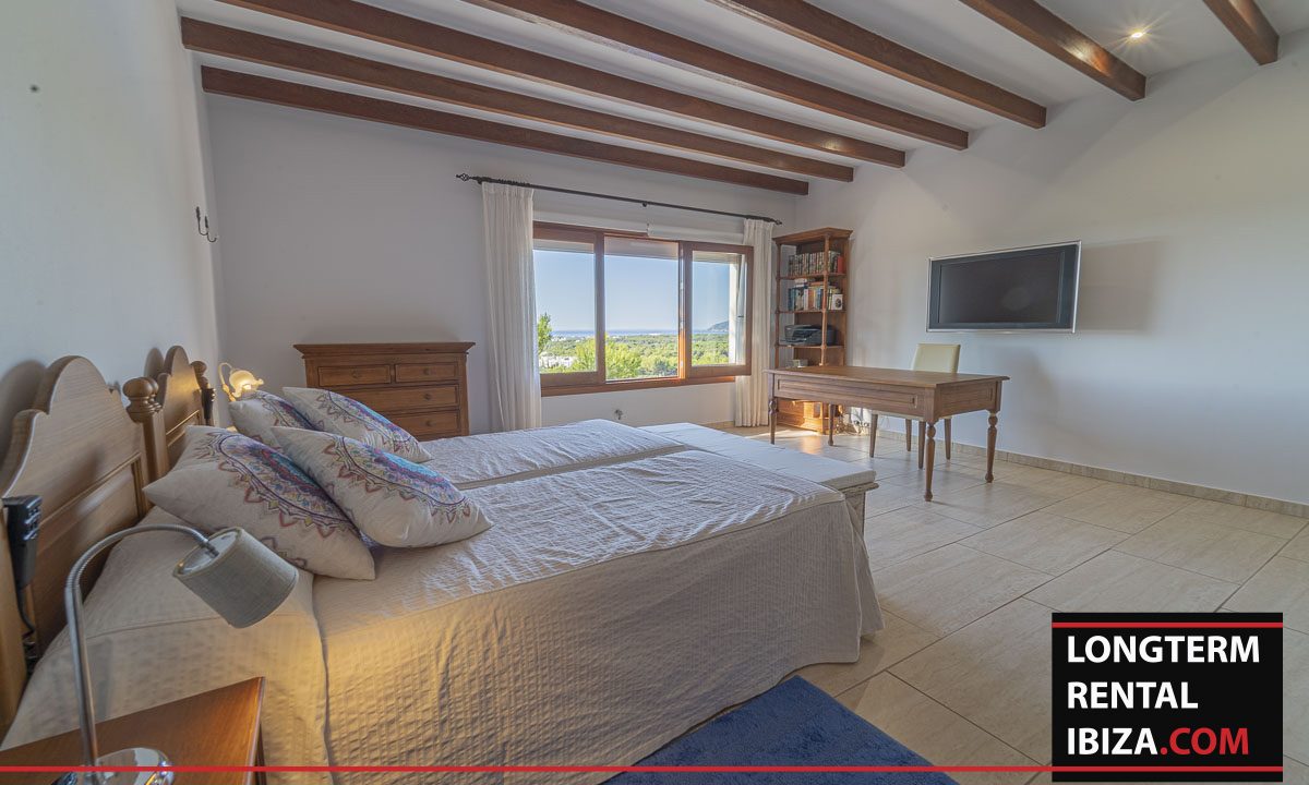 Long term rental Ibiza - Villa Mediterenean15