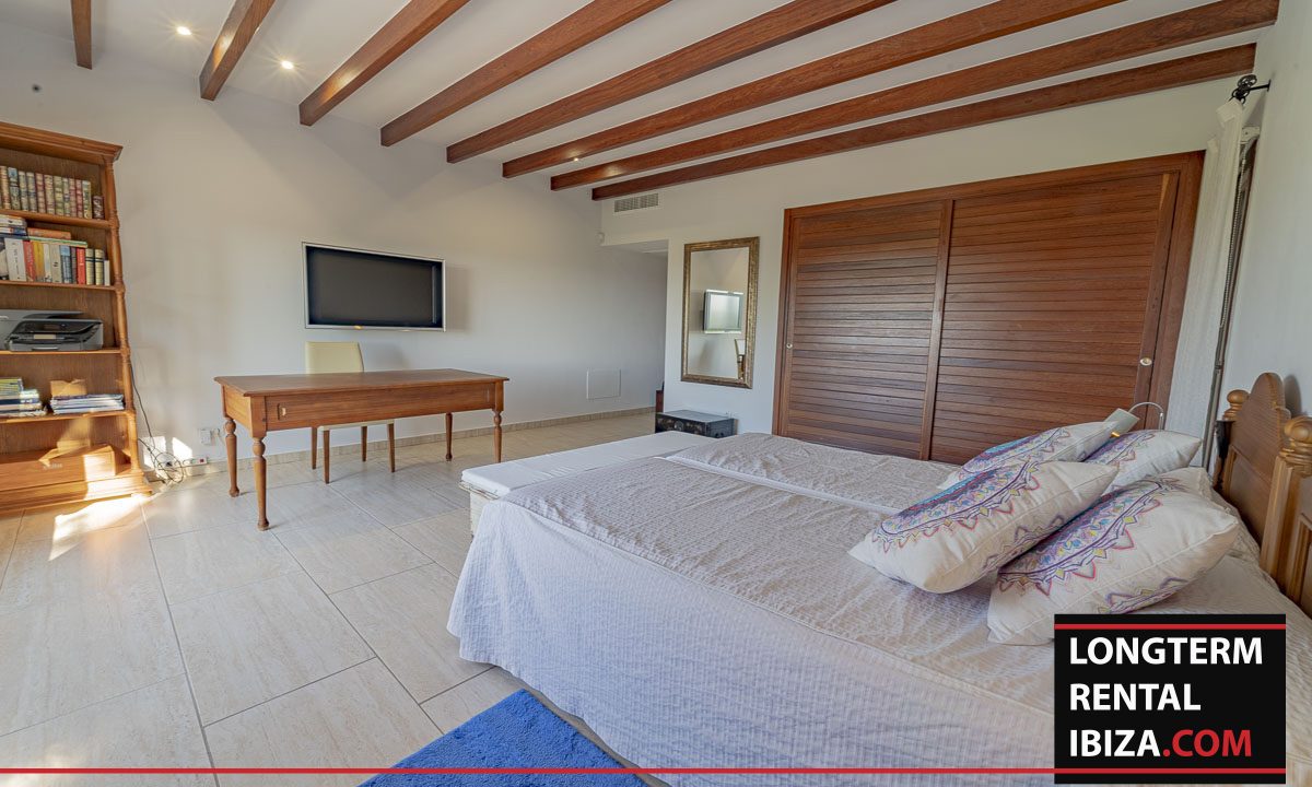 Long term rental Ibiza - Villa Mediterenean32