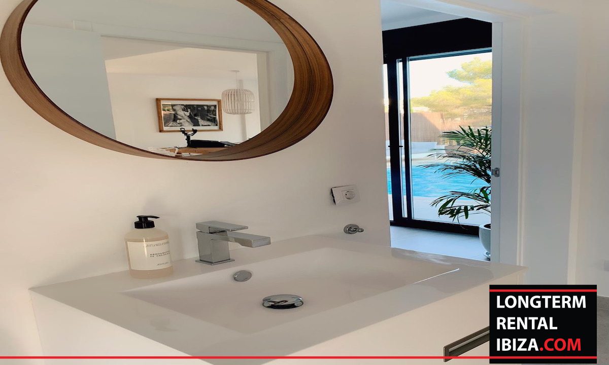 Long term rental Ibiza - Villa Sestanyol40