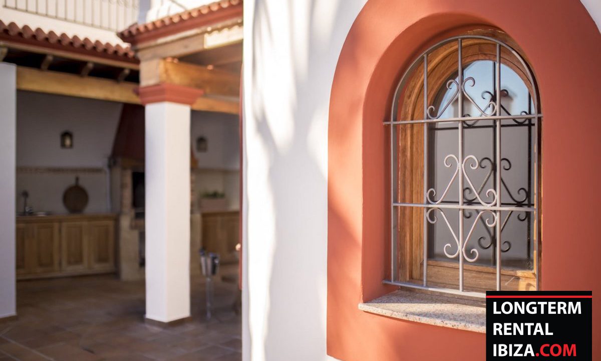 Long term rental Ibiza - Villa Castel 35