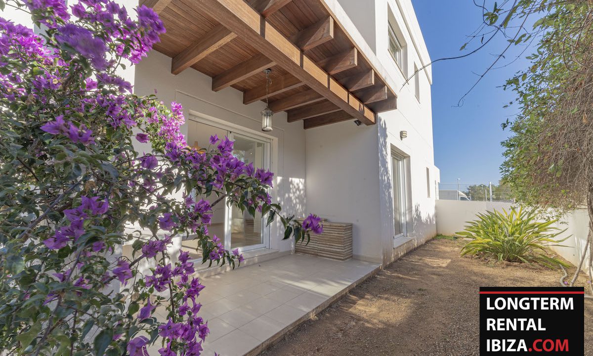 Long term rental Ibiza - Villa De Bou 16