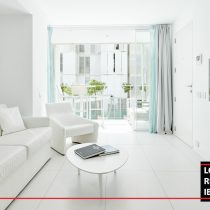 Long term rental Ibiza - Apartment Patio Blanco Space