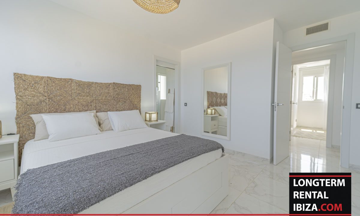 Long term rental Ibiza - Apartment Cala De Bou 14