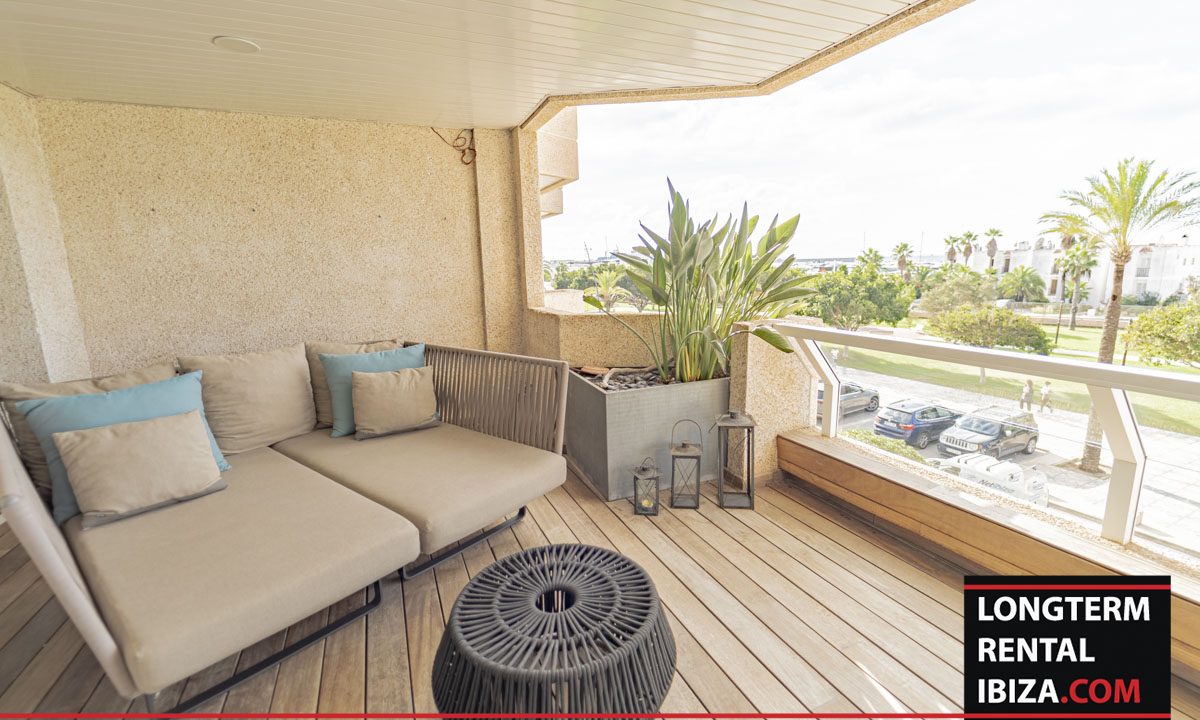 Long term rental Ibiza - Apartment Botafoch 32