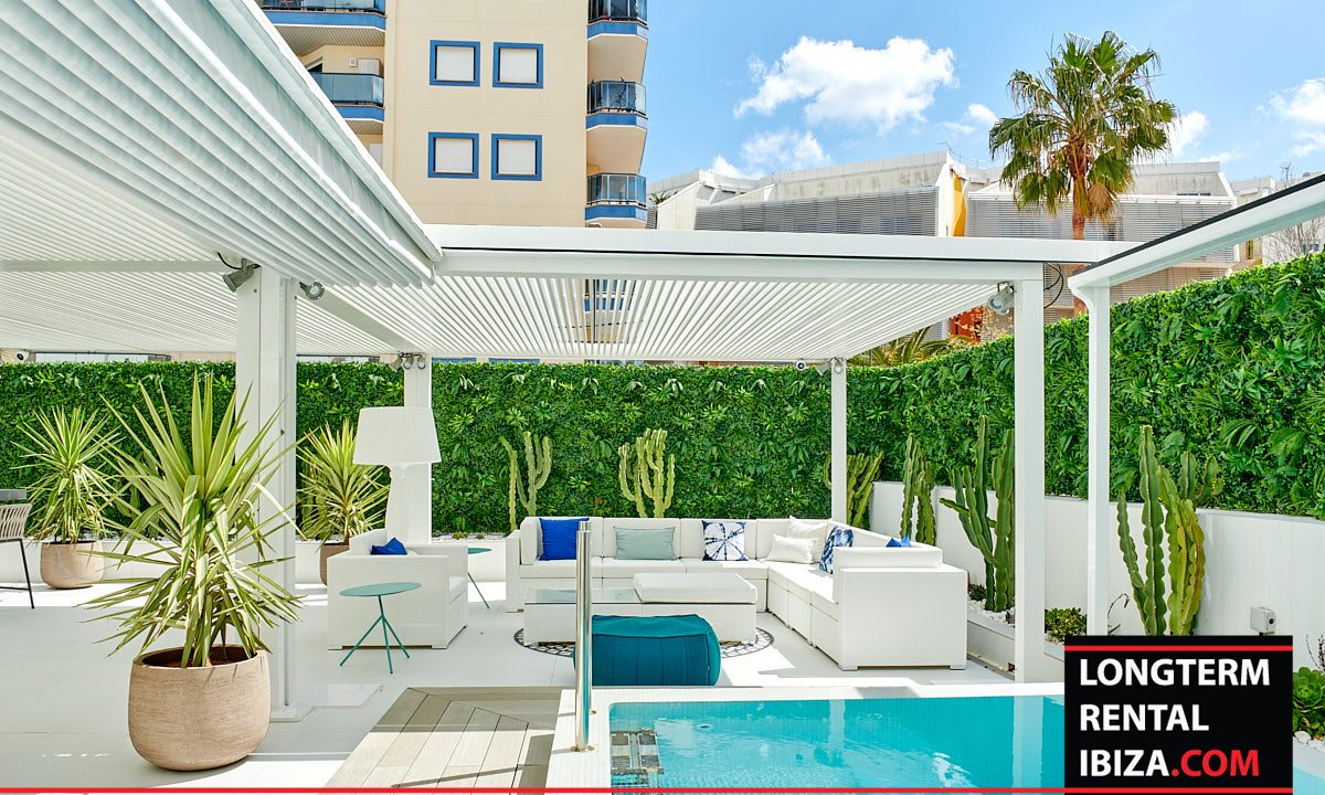 Long term rental Ibiza - Patio Blanco Garden lounge 1