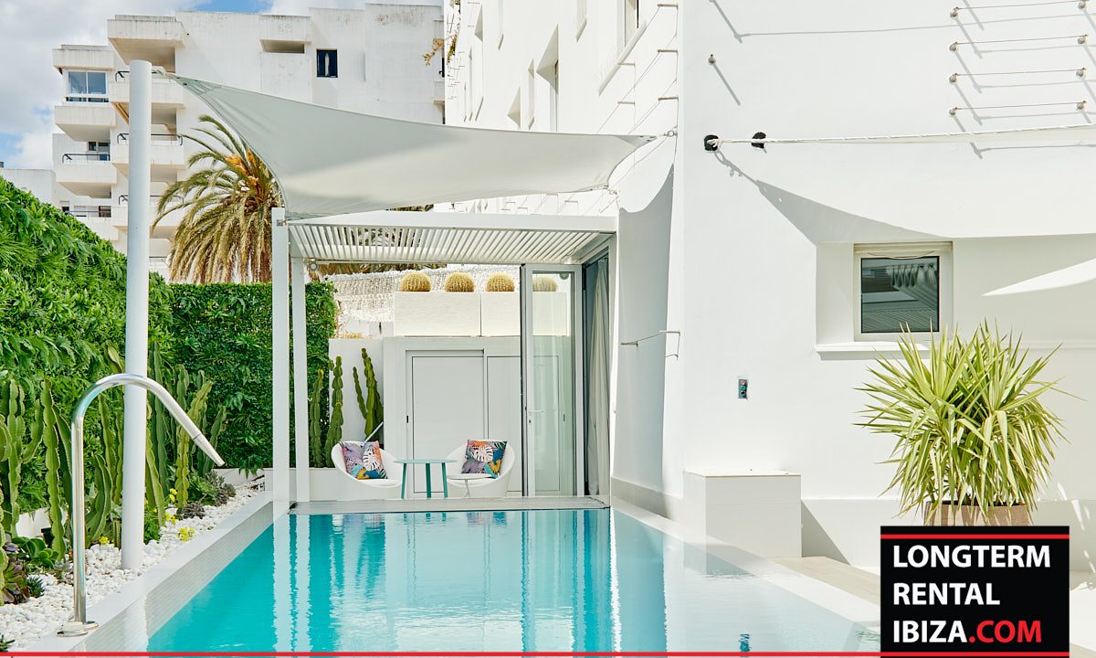Long term rental Ibiza - Patio Blanco Garden lounge 7