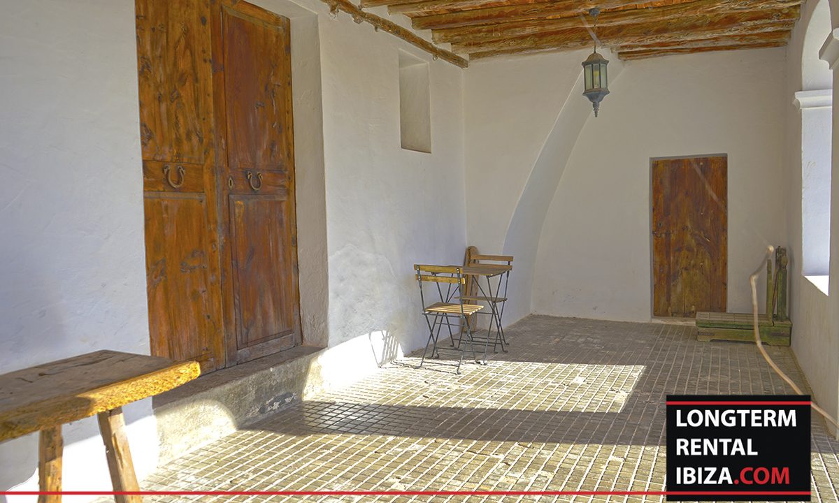 Long Term Rental Ibiza - Villa Arqueologo 2 (1)