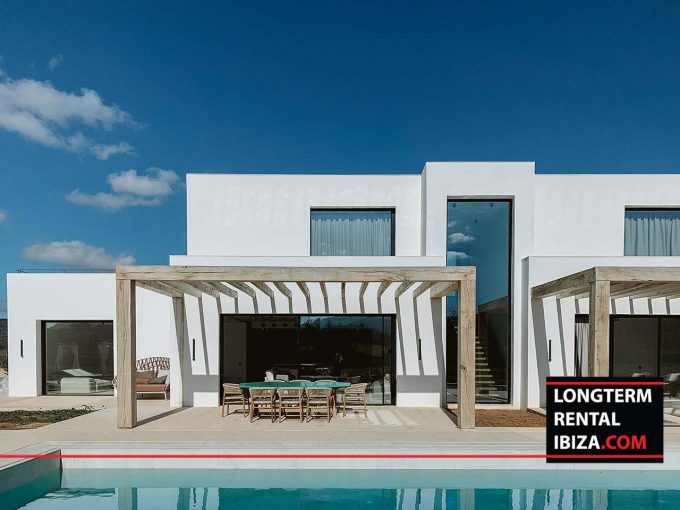 Long Term Rental Ibiza - Villa Blue Style