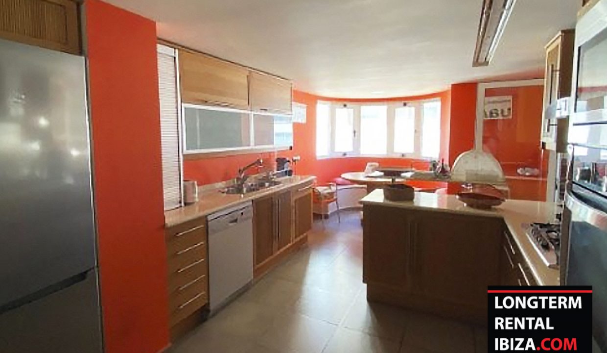 Long Term Rental Ibiza - Apartment Botafoch Charly 18