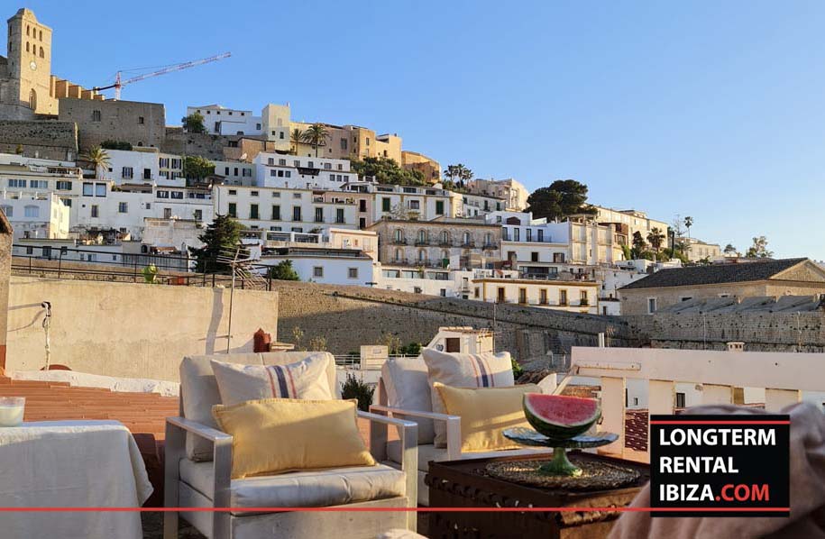 Long Term Rental Ibiza - Apartment Town Views 35
