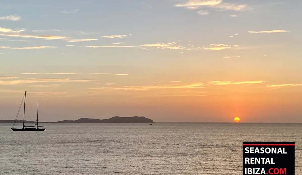 Seasonal Rental Ibiza - Penthouse Cala de Bou Sea 7.jpeg