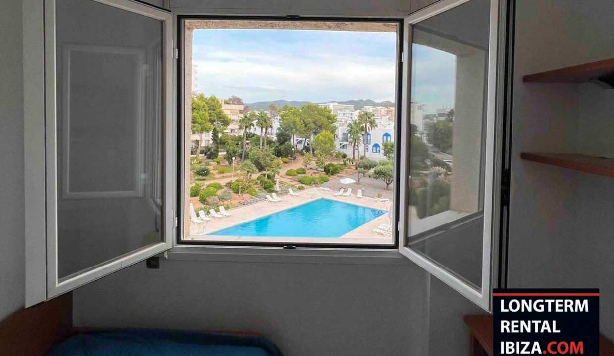 Long Term Rental Ibiza - Penthouse Cala de Bou Sea 17