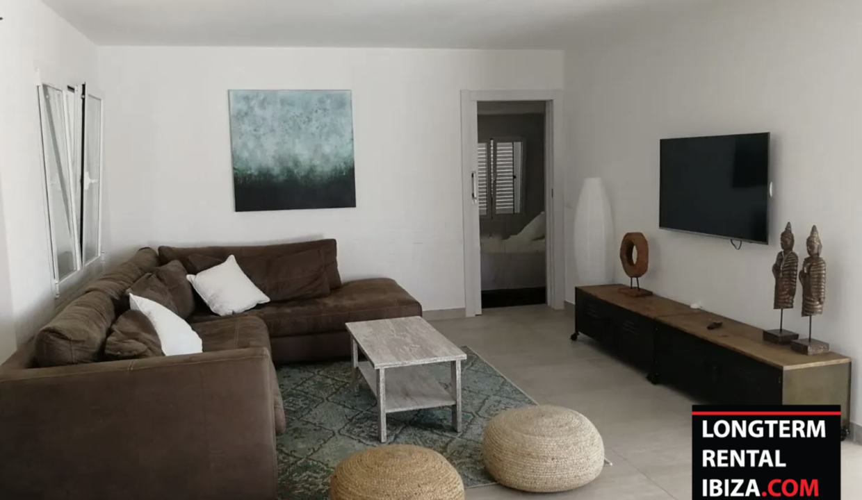 LONGTERM RENTAL IBIZA - VILLA COACH 20