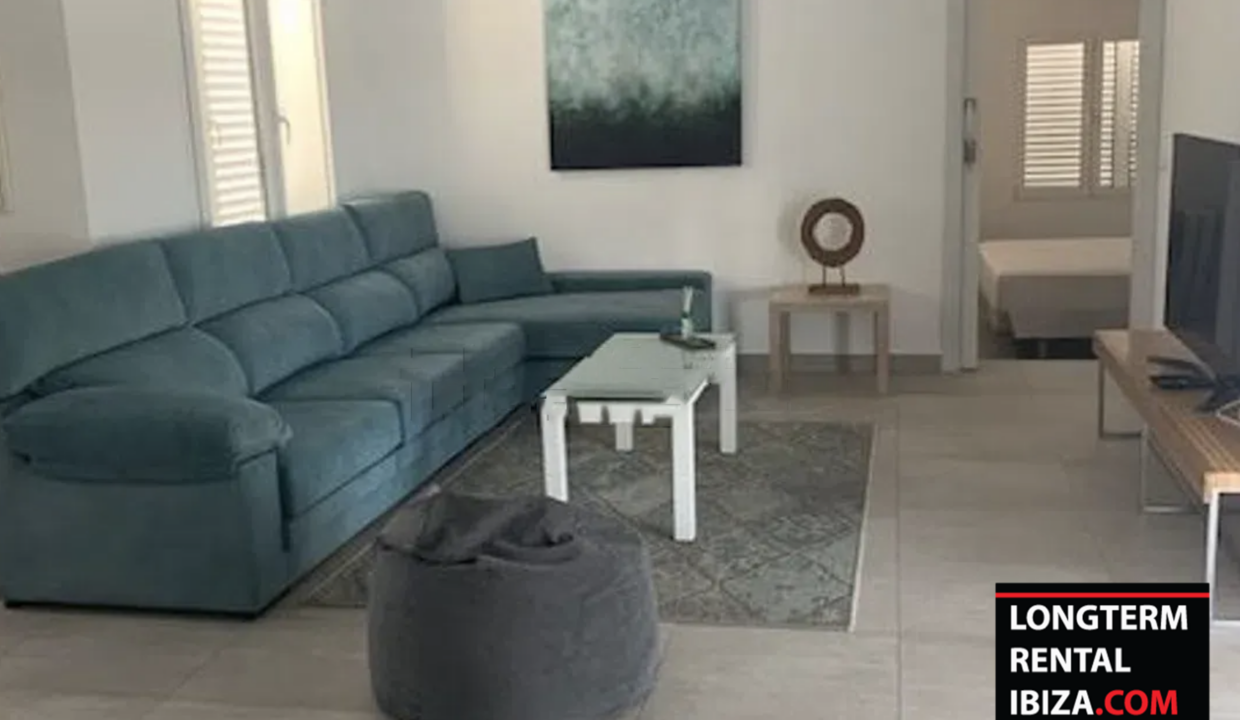LONGTERM RENTAL IBIZA - VILLA COACH 21