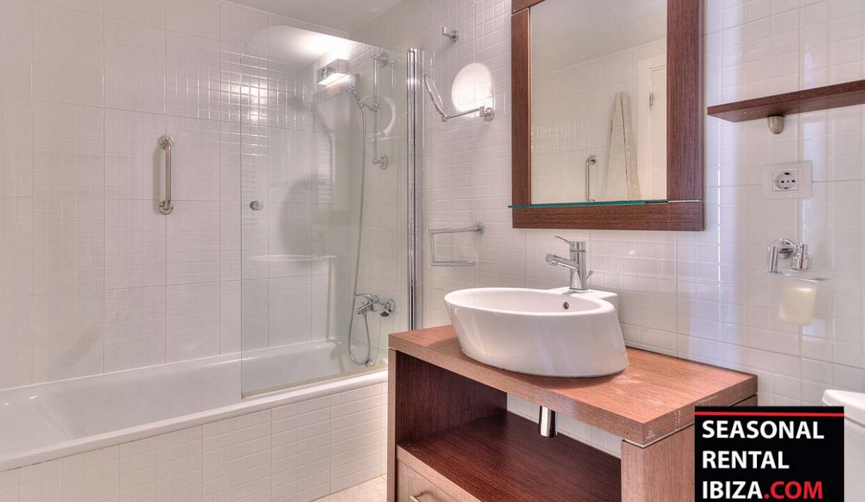 Seasonal Rental Ibiza - Apartment Botafoch Pearl 4