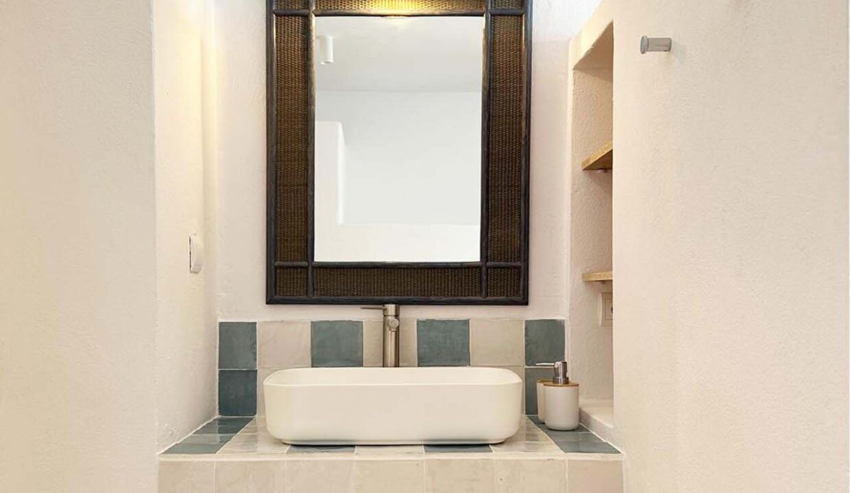 Long Term Rental Ibiza - Duplex Black Lion 15