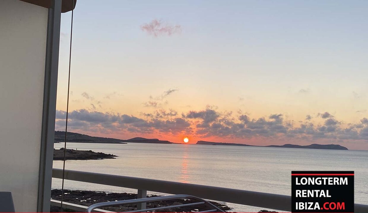 Long Term Rental Ibiza - Penthouse Sunset View 1 (10)