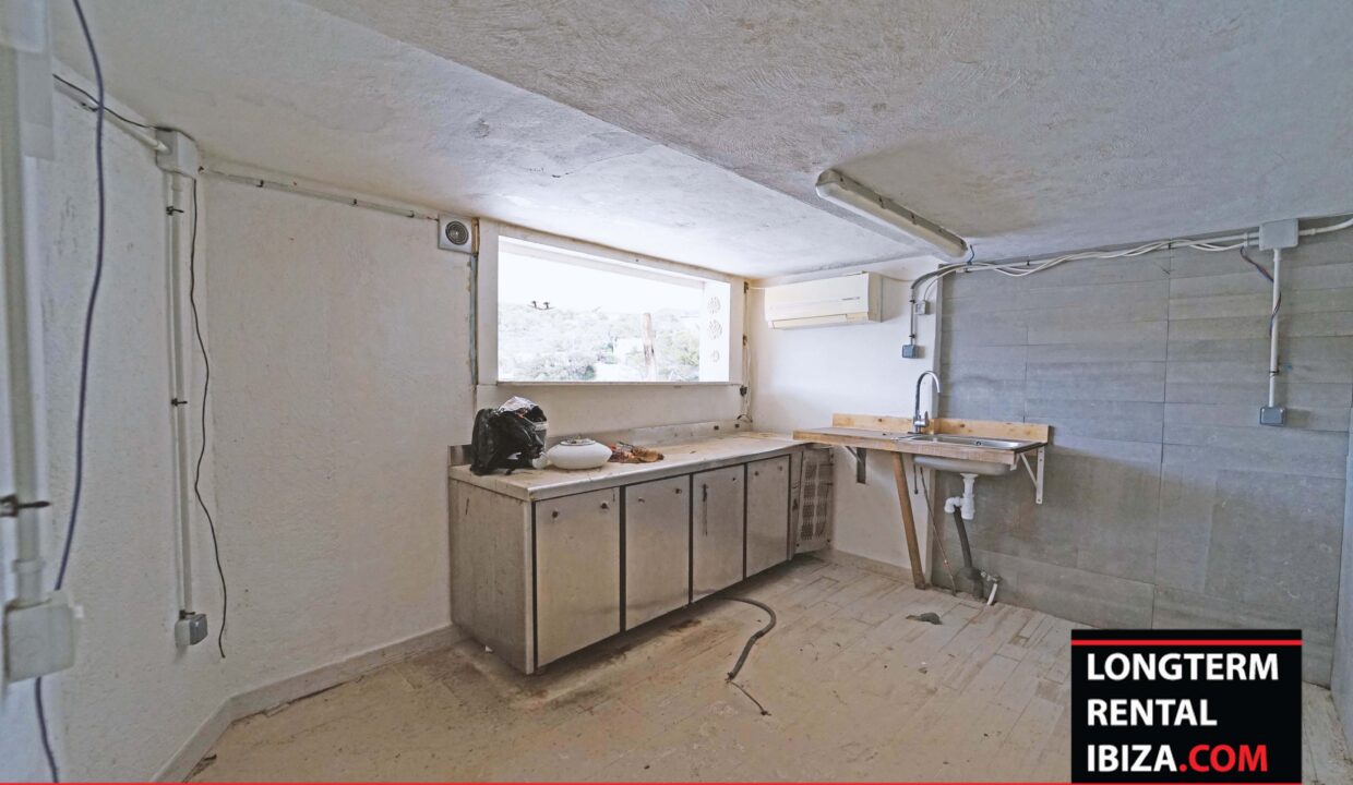 LONG TERM RENTAL IBIZA 44