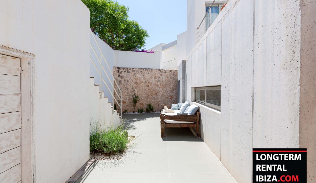 Long Term Rental Ibiza - Villa Hannover