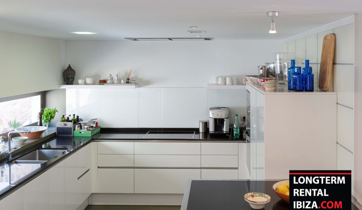 Long Term Rental Ibiza - Villa Hannover