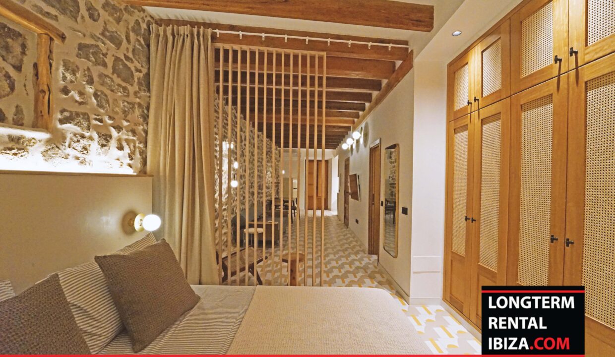 Long Term Rental Ibiza - Edificio Roca Port 13