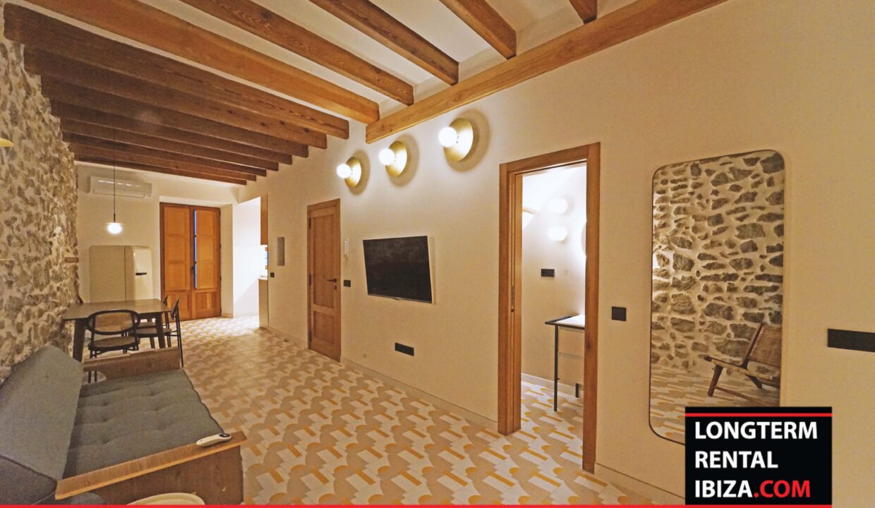Long Term Rental Ibiza - Edificio Roca Port 18 (2)