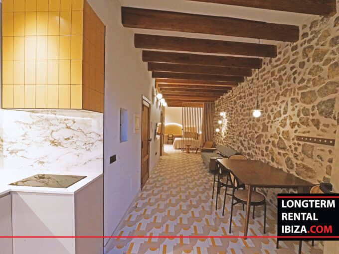 Long Term Rental Ibiza - Edificio Roca Port