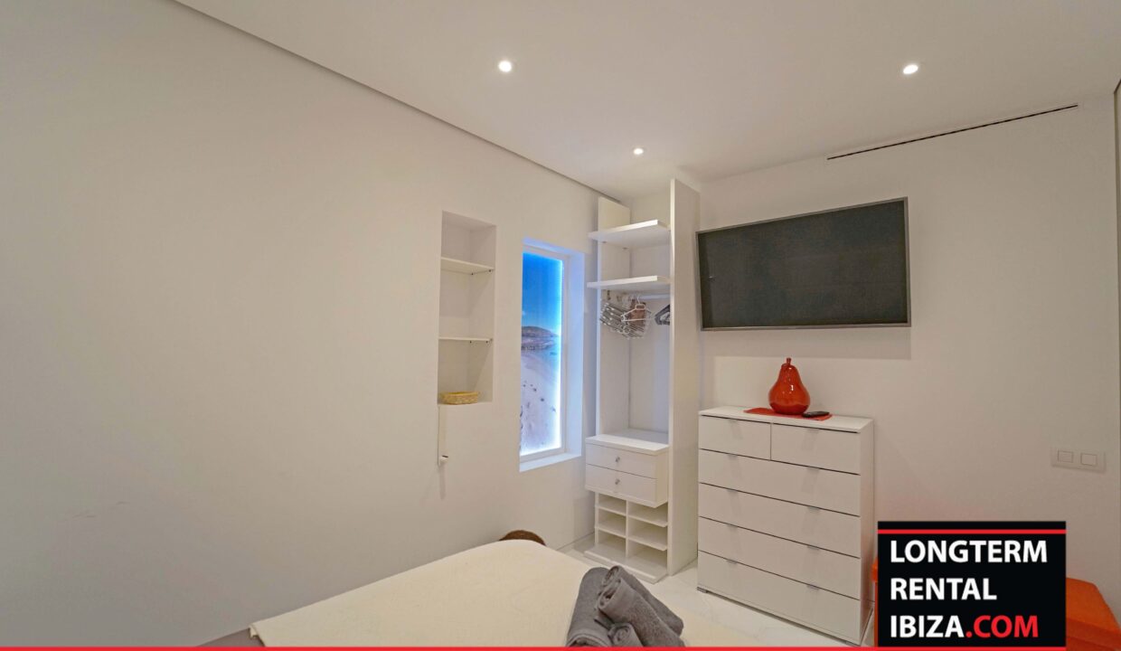Long Term Rental Ibiza - Apartment HopeLas Boas 13