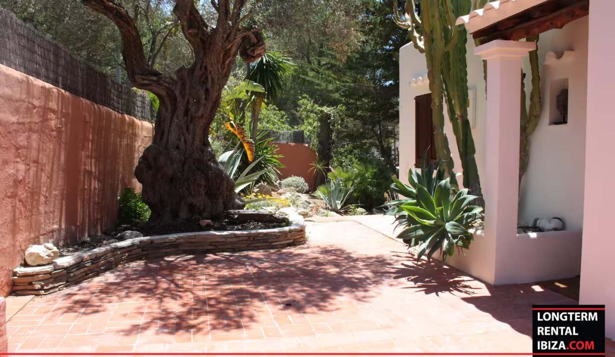 Long Term Rental Ibiza - Villa Stone Arcs 13