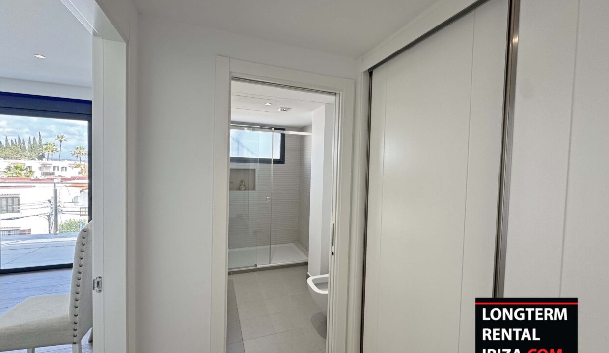 Long term rental ibiza - penthouse Siesta Sea View 11