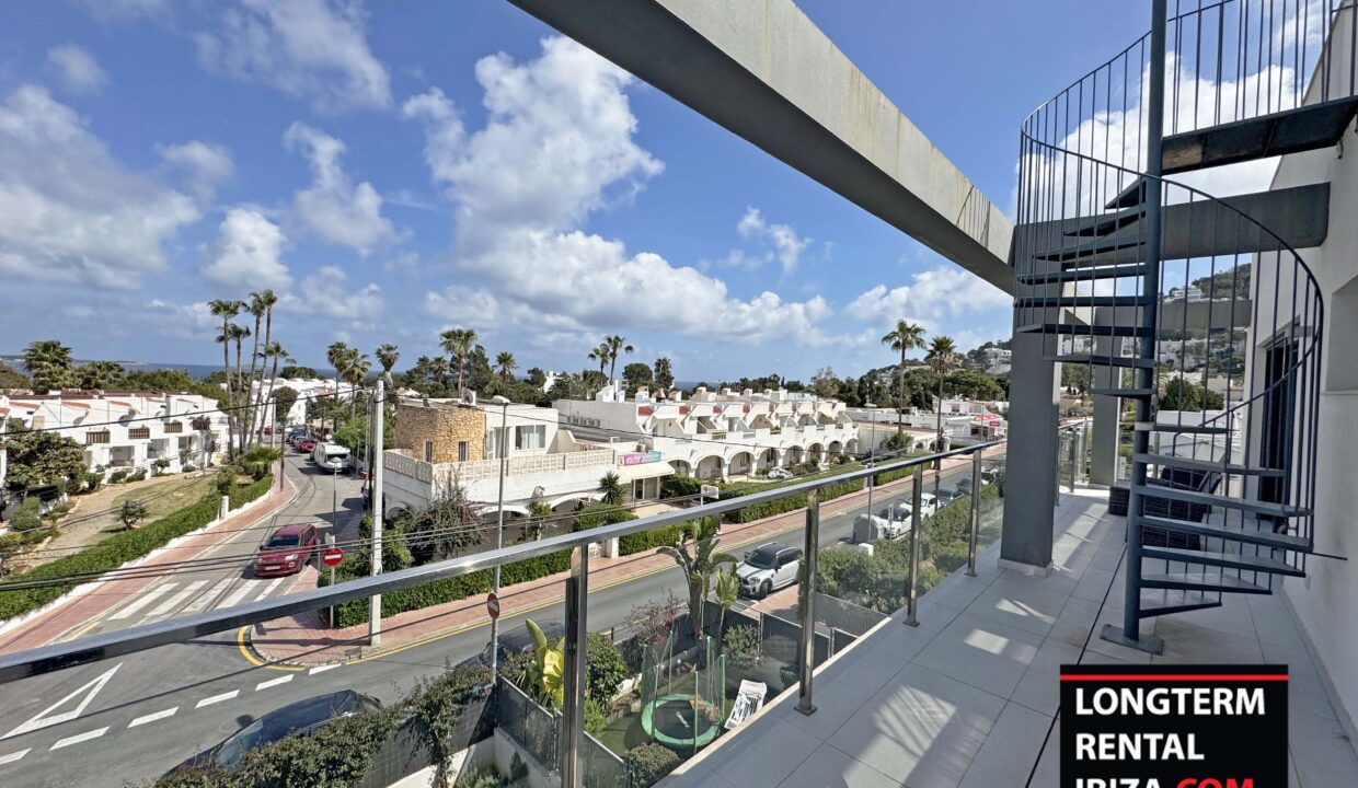 Long term rental ibiza - penthouse Siesta Sea View 17