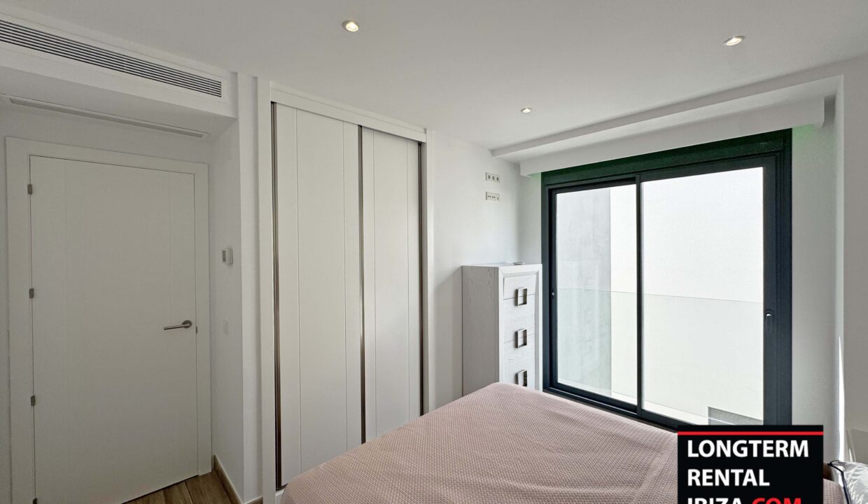 Long term rental ibiza - penthouse Siesta Sea View 22